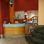 Dona Maria Готель Хіхон