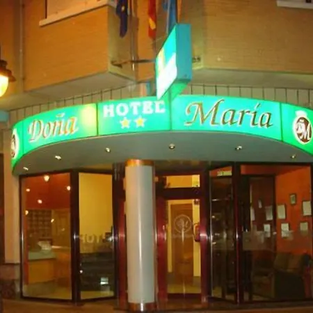 Готель Dona Maria 2*
