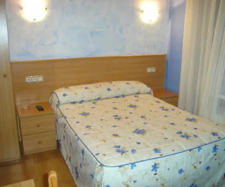 Dona Maria 2* Gijón