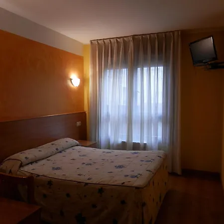 Hotel Dona Maria Gijon