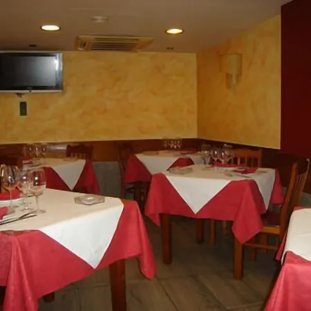 Dona Maria מלון גיחון