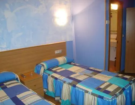 Dona Maria מלון גיחון